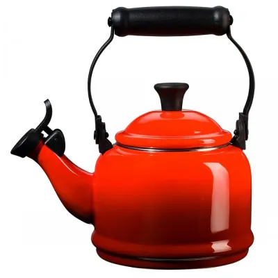 Le Creuset Чайник Demi 1,1л красный EAN 024147917328