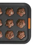 Le Creuset Форма для капкейков 12 звездочек. 46014000010000 — фото 3