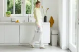 Brabantia Контейнер для мусора Sort & Go 12л Светло-серый 213281 — фото 2