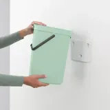Brabantia Контейнер для мусора Sort & Go 12л для сортировки Jade Green 211829 — фото 4
