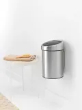 Brabantia Контейнер для мусора Touch Bin 3л, черный 364440 — фото 3