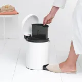 Brabantia Контейнер для мусора NewIcon 2x2л матовый 280467 — фото 4