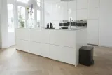 Brabantia Контейнер для мусора Bo 3х11л с сортировкой, черный 121104 — фото 3