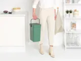 Brabantia Контейнер для мусора Sort & Go 12л зеленый 129803 — фото 4