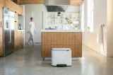 Brabantia Контейнер для мусора Bo 36л белый 121388 — фото 2