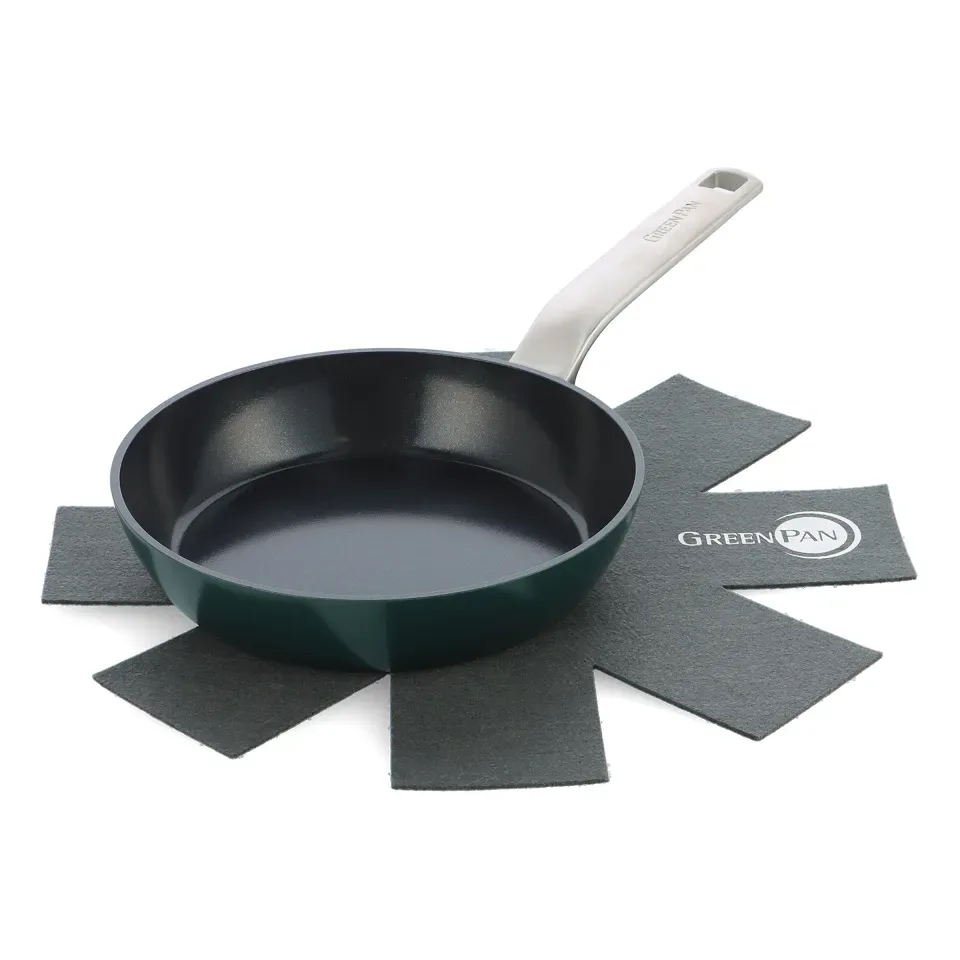 GreenPan Сковорода Evolution 28 см зеленая EAN 4894871006874