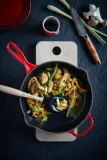 Le Creuset Сковорода Signature 26 см лазурного цвета EAN 024147328209 — фото 3
