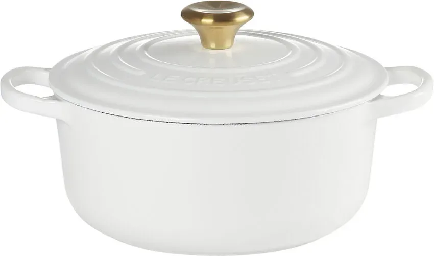 Le Creuset Чугунная кастрюля Signature 20 см 2,4 л белый EAN 024147325277