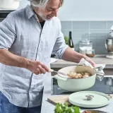 KitchenAid Чугунный кастрюля 22 см 3,3 л фисташковый EAN 4894871028784 — фото 4