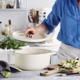 KitchenAid Чугунная кастрюля 22 см 3,3 л крем EAN 4894871009417 — фото 7