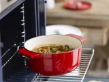 KitchenAid Чугунная кастрюля 22 см 3,3 л красная EAN 4894871009394 — фото 5