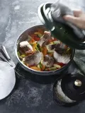 STAUB Чугунная кастрюля Cocotte 24 см 3,8 л со вставкой-пароваркой графит EAN 3272340053535 — фото 7