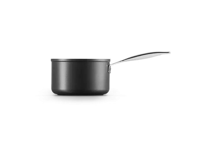 Le Creuset Сотейник с антипригарным покрытием 18 см 2,1 л EAN 630870273084