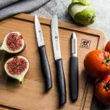 Zwilling Набор из 2 ножей Twin Grip + овощечистка EAN 4009839193996 — фото 2