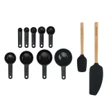 KitchenAid Набор кухонных мерных стаканчиков + 2 силиконовые лопаточки EAN 5057982099367 — фото 1