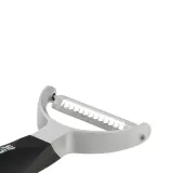 Microplane Горизонтальная овощечистка Y julienne черная EAN 098399480831 — фото 5