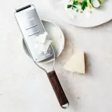 Microplane Большая бритва серии Master EAN 098399433066 — фото 4