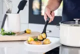 KitchenAid Кухонная ложка Coreline серая EAN 5057982102609 — фото 3