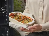 KitchenAid Керамическое блюдо 26x15,5x6,5 см + крышка миндальный крем EAN 4894871028623 — фото 3