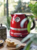 KitchenAid Электрический чайник Artisan 1,5 л красный EAN 5413184151010 — фото 2