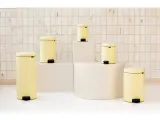 Brabantia Контейнер для мусора NewIcon 3 л желтый EAN 8710755233760 — фото 7