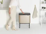 Brabantia Контейнер для мусора Bo Touch 3x11l для переработки металлического золота EAN 8710755304644 — фото 4