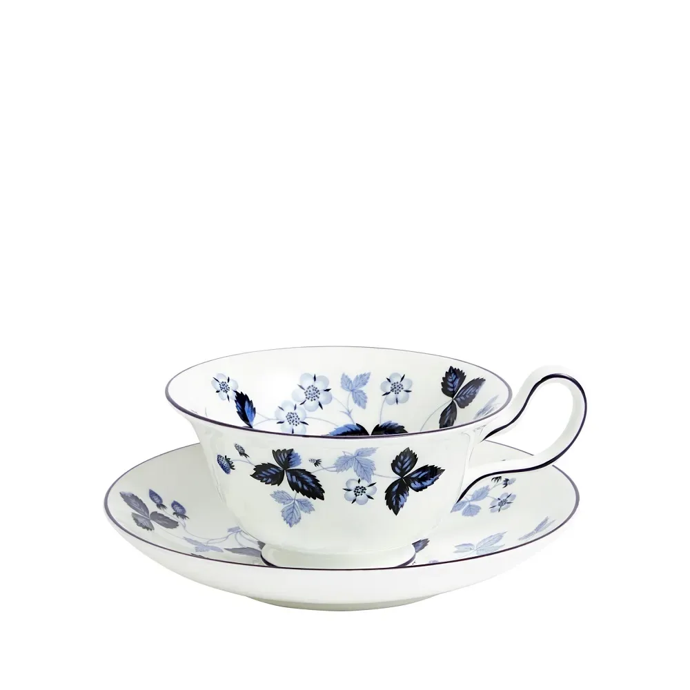 Wedgwood Чайная чашка Wild Strawberry 177 мл с блюдцем Ink Blue EAN 701587481632