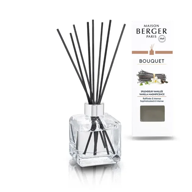Maison Berger Paris Набор палочек для диффузора Ice Cube 100 мл + ароматическое масло величественной ванили. EAN 3127290077288