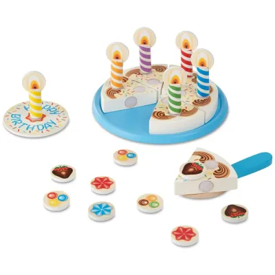 Spin Master 93611 20155234 — Игровой набор Melissa & Doug деревянный праздничный торт с 33 аксессуарами