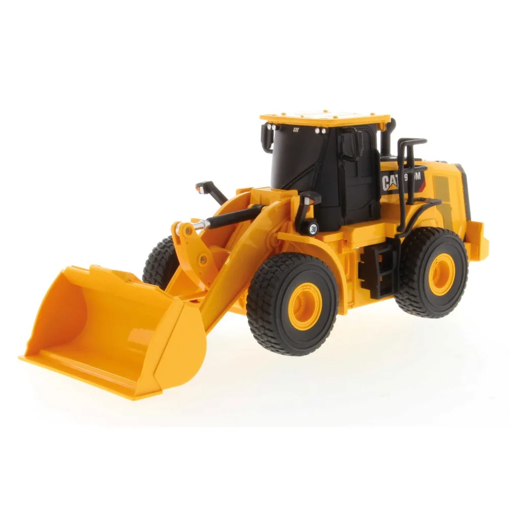 Радиоуправляемый погрузчик Carrera RC CAT 23003 950M Wheel Loader 1:35 2,4 ГГц