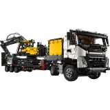 Конструктор LEGO Technic Volvo FMX 42175 и электрический экскаватор EC230 — фото 3