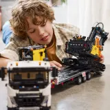 Конструктор LEGO Technic Volvo FMX 42175 и электрический экскаватор EC230 — фото 8