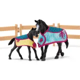 Schleich S 42611 — Денник для лошадей с кобылой и жеребёнком — фото 4