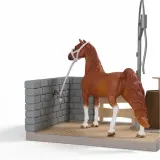 Schleich S 42792 — Мойка для лошадей Софии с мерином American Saddlebred Horse Club — фото 6