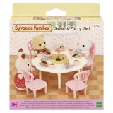 Epoch 5742 — Sylvanian Families «Стол, стулья и сладости» 5742 — фото 1