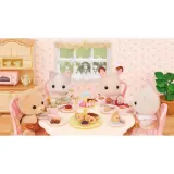 Epoch 5742 — Sylvanian Families «Стол, стулья и сладости» 5742 — фото 7