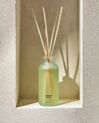 Zara Home Аромадиффузор Sunshine Neroli 200 мл, тростниковые палочки микадо, аромат цветочный, Розовый