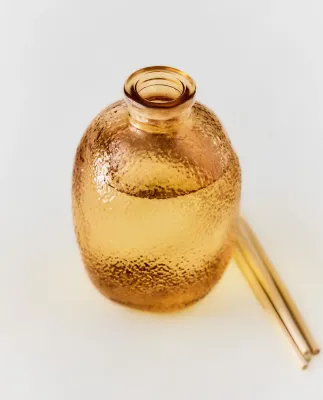 Zara Home Аромадиффузор Fleur de Mandarine 180 мл, тростниковые палочки микадо, аромат цветочный, Розовый