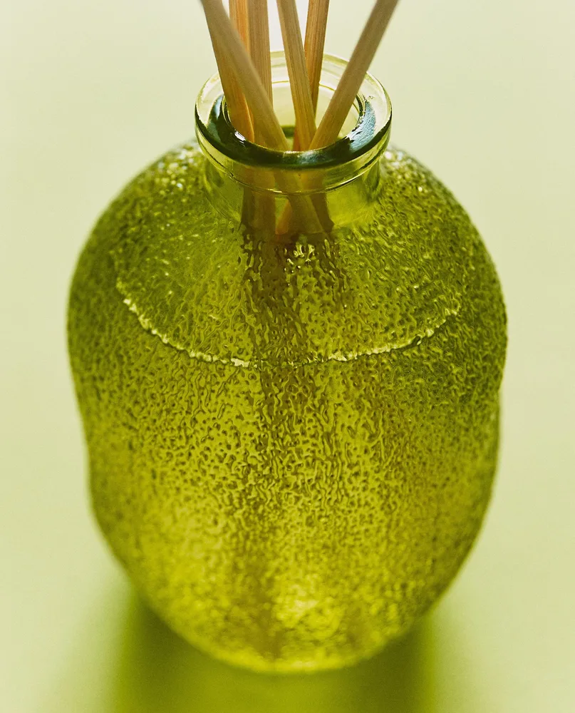 Zara Home Аромадиффузор Bergamot & Sandalwood 435 мл, тростниковые палочки микадо, аромат древесный, Коричневый