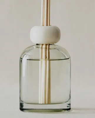 Zara Home Аромадиффузор Orchid e Lumi re 120 мл, тростниковые палочки микадо, аромат цветочный, Розовый