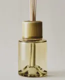 Zara Home Аромадиффузор Floral Beyond 190 мл, тростниковые палочки микадо, аромат цветочный, Розовый — фото 1