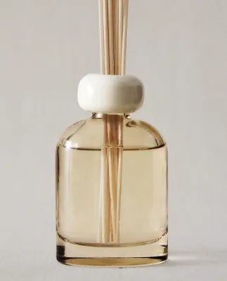 Zara Home Аромадиффузор Clean Blossom 120 мл, тростниковые палочки микадо, аромат цветочный, Розовый