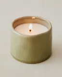 Zara Home Свеча ароматическая Musky Petals 150 г, растительный воск, аромат цветочный древесный, Розовый — фото 3