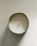 Zara Home Свеча ароматическая Musky Petals 150 г, растительный воск, аромат цветочный древесный, Розовый — фото 7