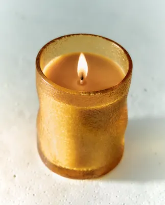 Zara Home Свеча ароматическая Fleur de Mandarine 155 г, растительный воск, аромат цветочный, Розовый