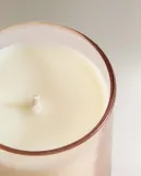 Zara Home Свеча ароматическая Musky Lily 180 г, растительный воск, аромат цветочный древесный, Розовый — фото 4