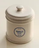 Zara Home Свеча ароматическая Vanilla & Nut 300 г, растительный воск, аромат сладкий гурманский, Золотой — фото 1