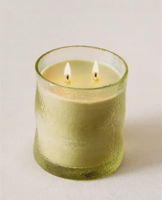 Zara Home Свеча ароматическая Vetiver Melon 310 г, растительный воск, аромат древесный, Коричневый