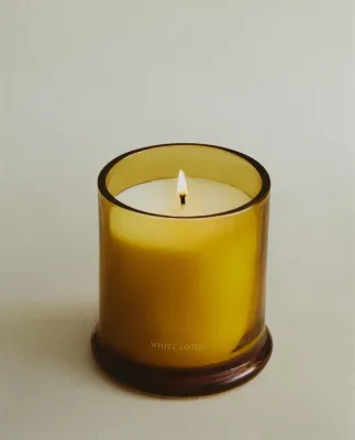 Zara Home Свеча ароматическая White Lotus 350 г, растительный воск, аромат цветочный, Розовый