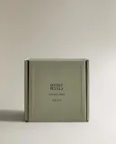Zara Home Свеча ароматическая Musky Petals 430 г, растительный воск, аромат цветочный древесный, Розовый — фото 6